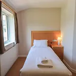 Jubilee First-floor Single Bedroom * Penrith