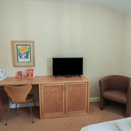 Jubilee First-floor Single Bedroom